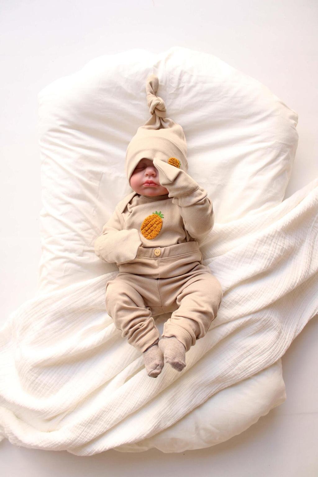 Newborn 5-Piece Cotton Set (Pineapple)