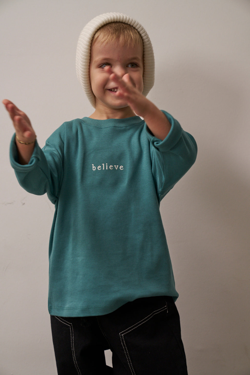 Long Sleeve T-Shirt – Believe