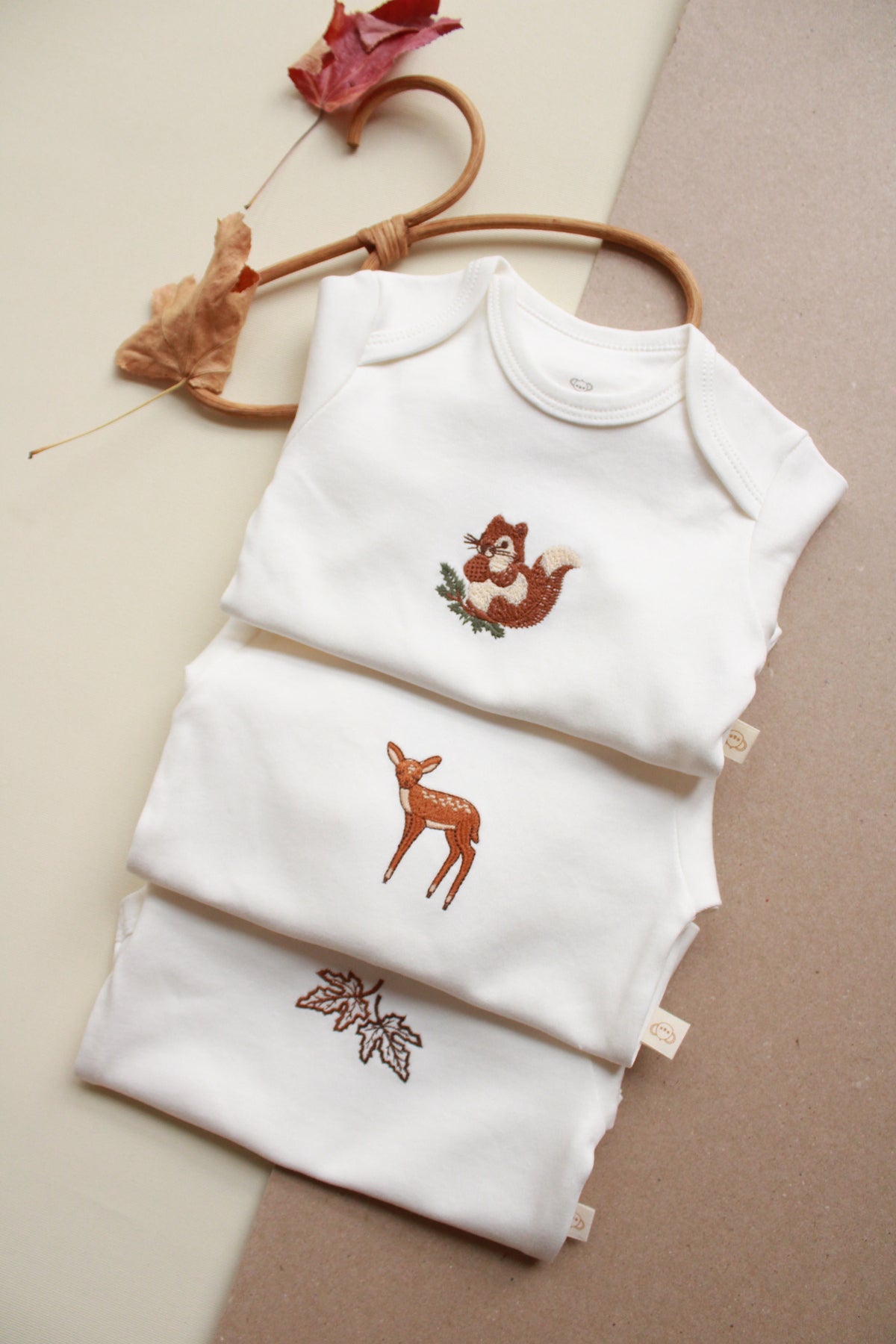 Baby Long Sleeve Bodysuit – 3 Pack (SQUIRREL – GAZELLE – LEAF)