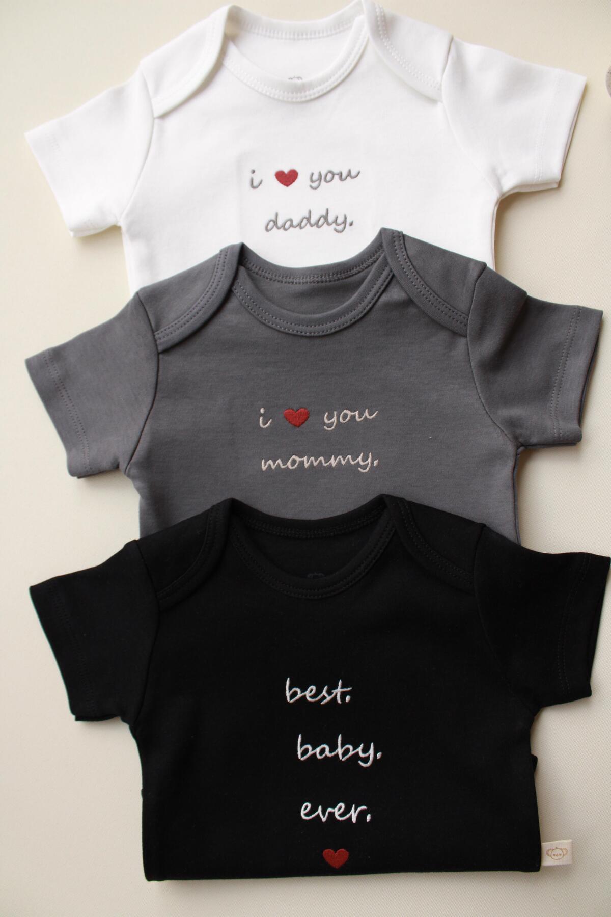 Baby Short Sleeve Bodysuit – 3 Pack (Best Baby, Love you Mommy Daddy)