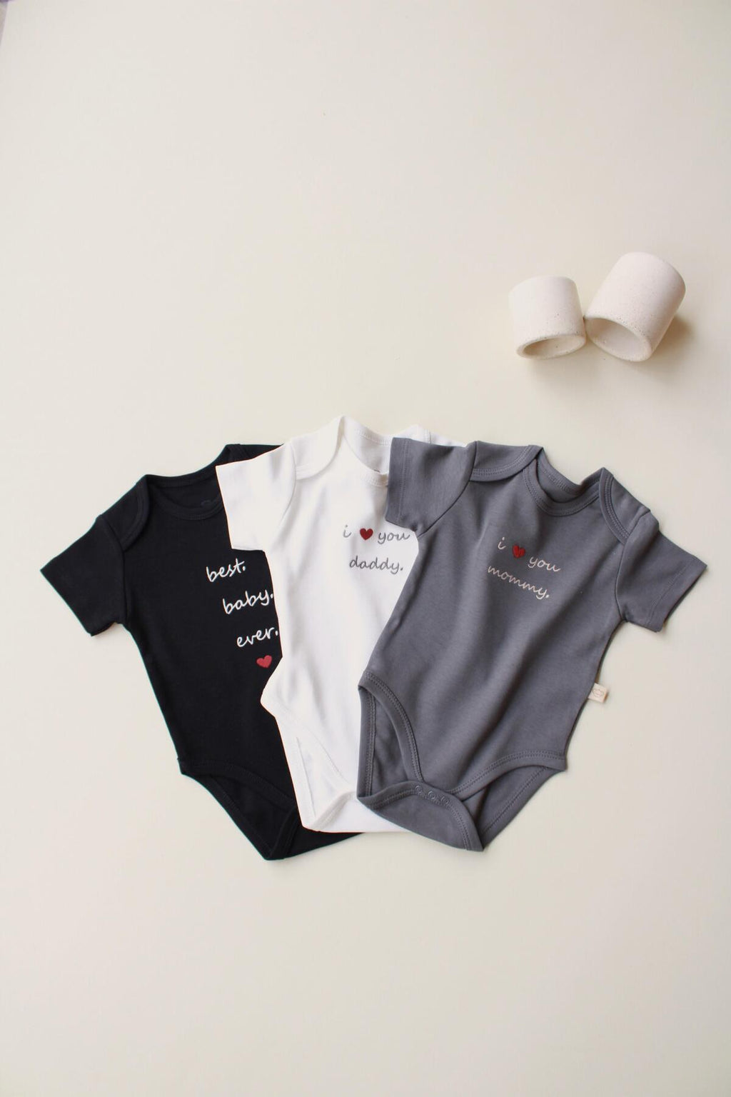 Baby Short Sleeve Bodysuit – 3 Pack (Best Baby, Love you Mommy Daddy)